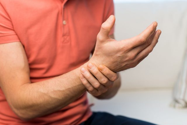 Ce qu’il faut savoir sur l’arthrite, l’arthrose et la polyarthrite rhumatoïde
