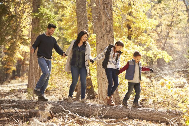 Marche à pied : bienfaits et bonnes pratiques : famille