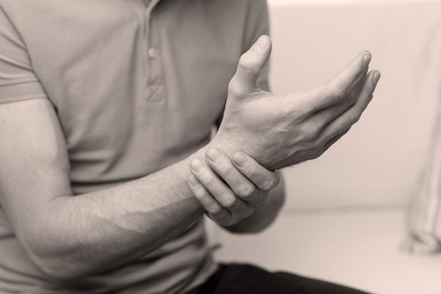 Pathologies musculosquelettiques du poignet et de la main: Interventions en physiothérapie fondées sur les données probantes
